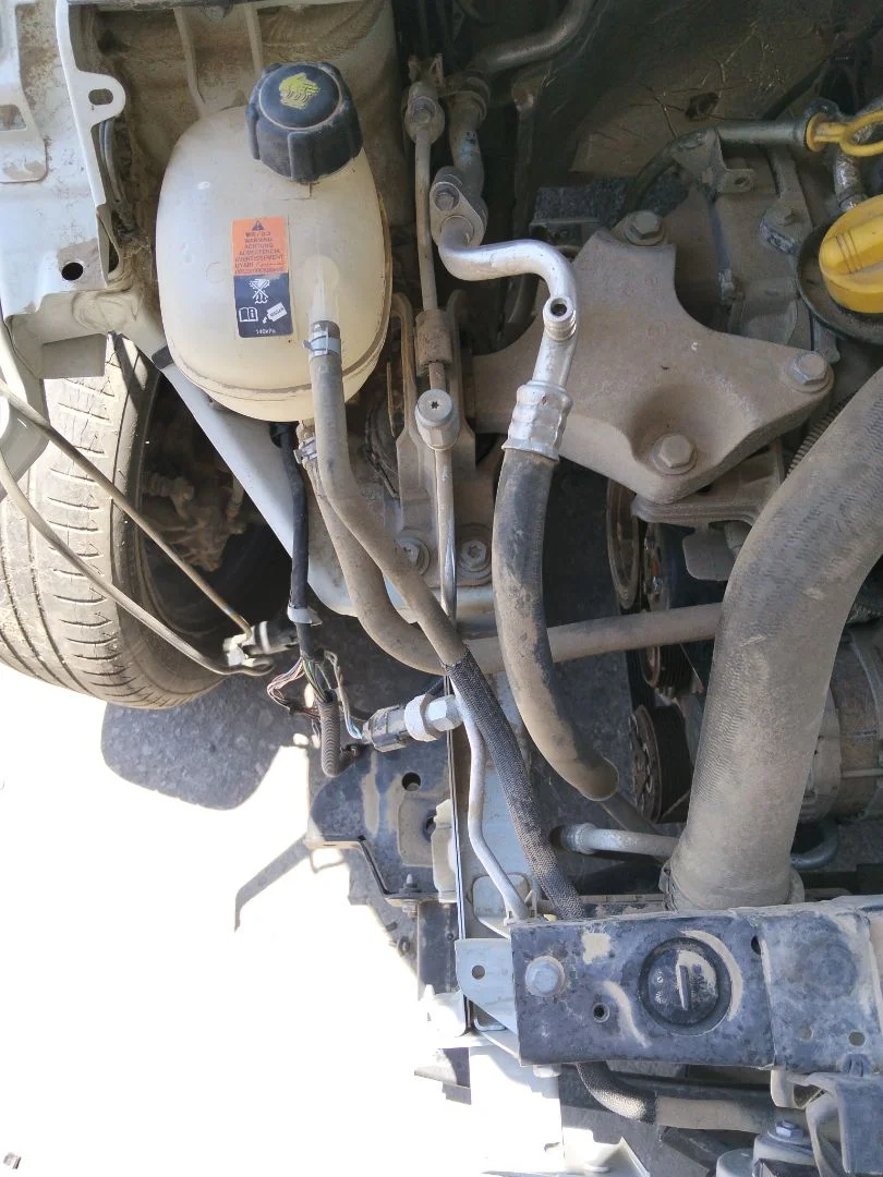 Foto de TUBOS AIRE ACONDICIONADO NISSAN MICRA (K14) 1.0 12V CAT (71 CV / 52 KW)