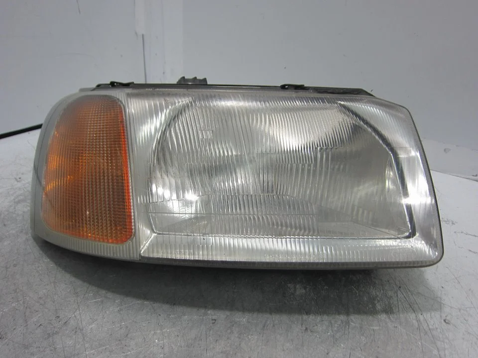 Foto de FARO DERECHO LAND ROVER FREELANDER (LN)(01.1998) 1.8 CAT (120 CV / 88 KW) referencia 67722750
