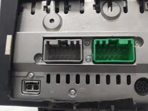 Foto de SISTEMA AUDIO / RADIO CD VOLVO S60 BERLINA 2.4 Diesel CAT (163 CV / 120 KW) referencia 307972041 foto 4