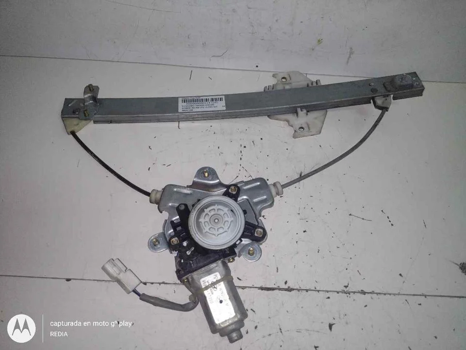 Foto de ELEVALUNAS TRASERO DERECHO HYUNDAI MATRIX (FC) 1.5 CRDi CAT (82 CV / 60 KW) referencia 9882017200