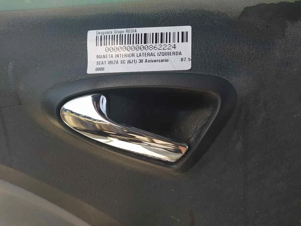 Foto de MANETA INTERIOR LATERAL IZQUIERDA SEAT IBIZA SC (6J1) 1.6 TDI (105 CV / 77 KW)