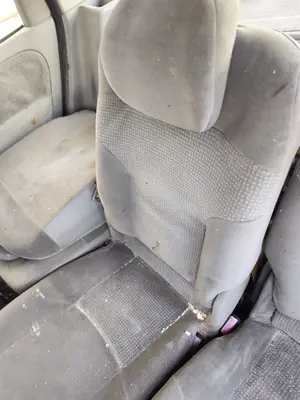 Foto de ASIENTO TRASERO MEDIO RENAULT SCENIC I (JA...) 1.9 dCi Diesel CAT (102 CV / 75 KW) foto 2