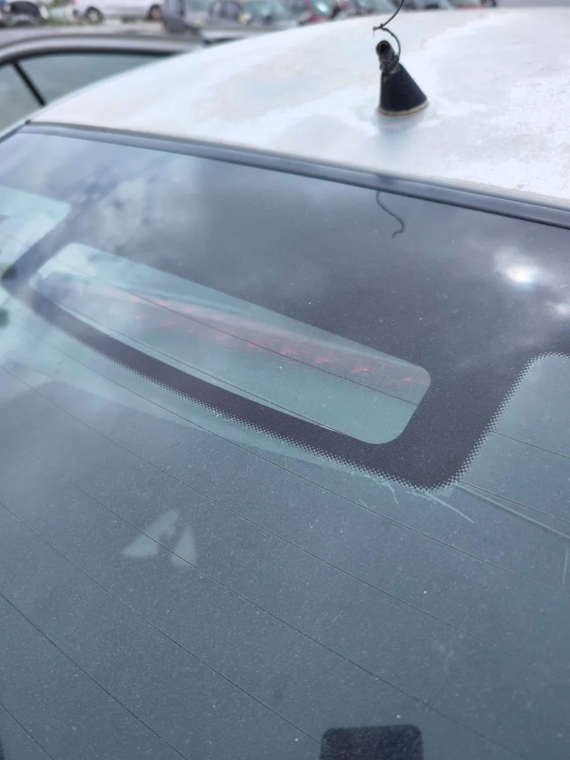 Foto de LUZ CENTRAL DE FRENO SKODA OCTAVIA BERLINA (1U2) 1.9 TDI (90 CV / 66 KW) referencia 1U6945097B