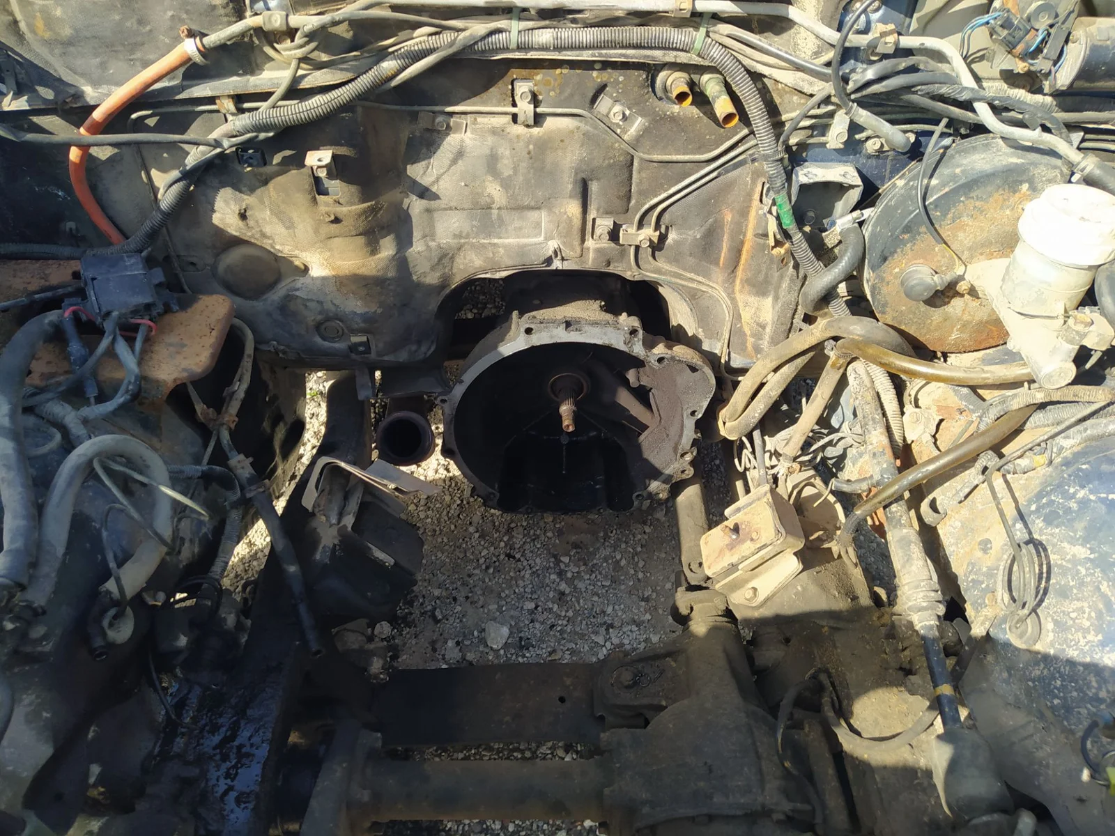 Foto de CAJA CAMBIOS MITSUBISHI MONTERO (V20/V40) 2.5 Turbodiesel (99 CV / 73 KW)