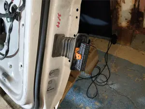Foto de NO IDENTIFICADO VOLKSWAGEN GOLF V (1K1)(10.2003) 1.9 TDI (105 CV / 77 KW) referencia 1K0971120 foto 3