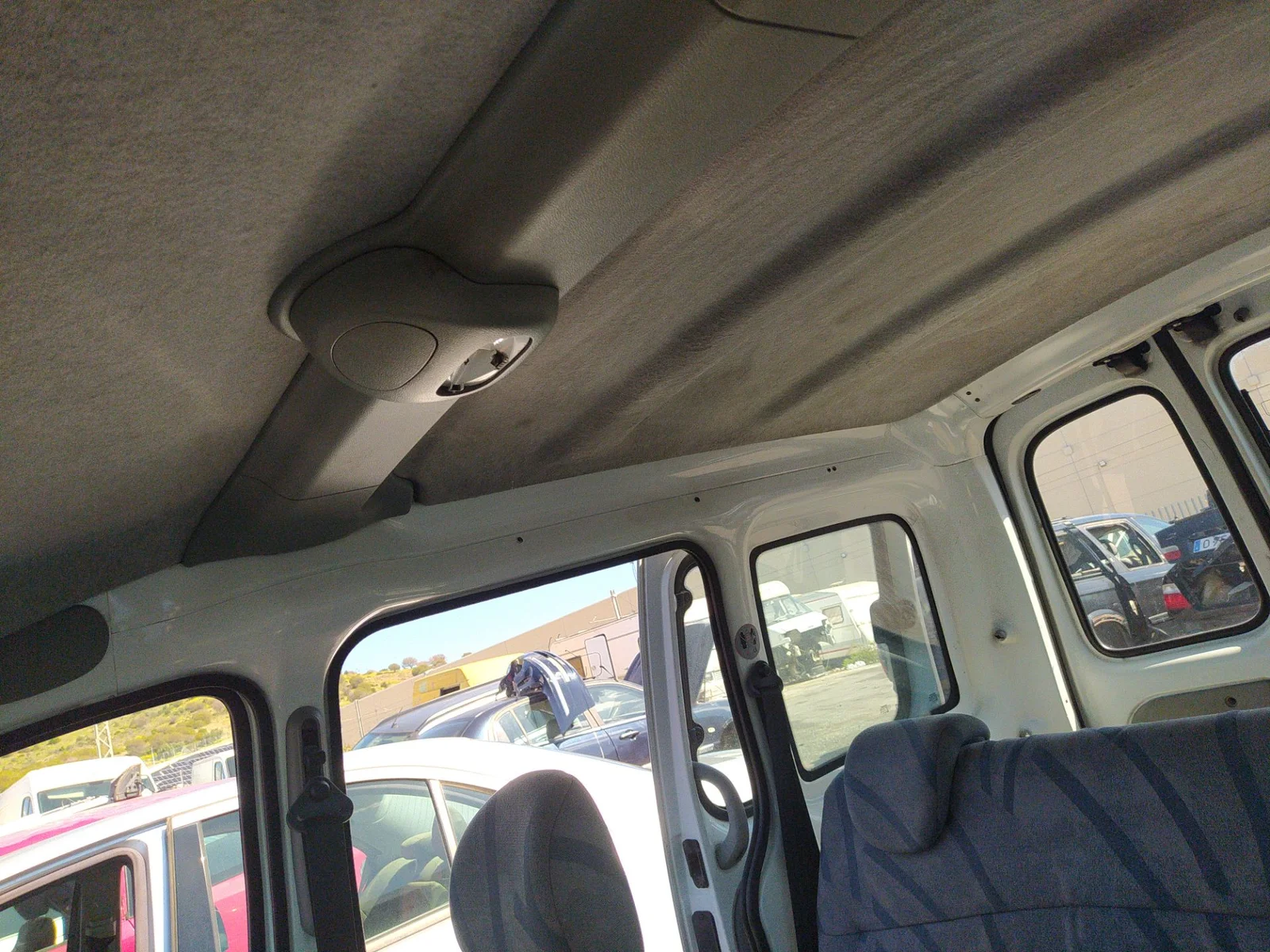 Foto de TECHO INTERIOR RENAULT KANGOO I (F/KC0) 1.5 dCi Diesel (68 CV / 50 KW) referencia 7700354769