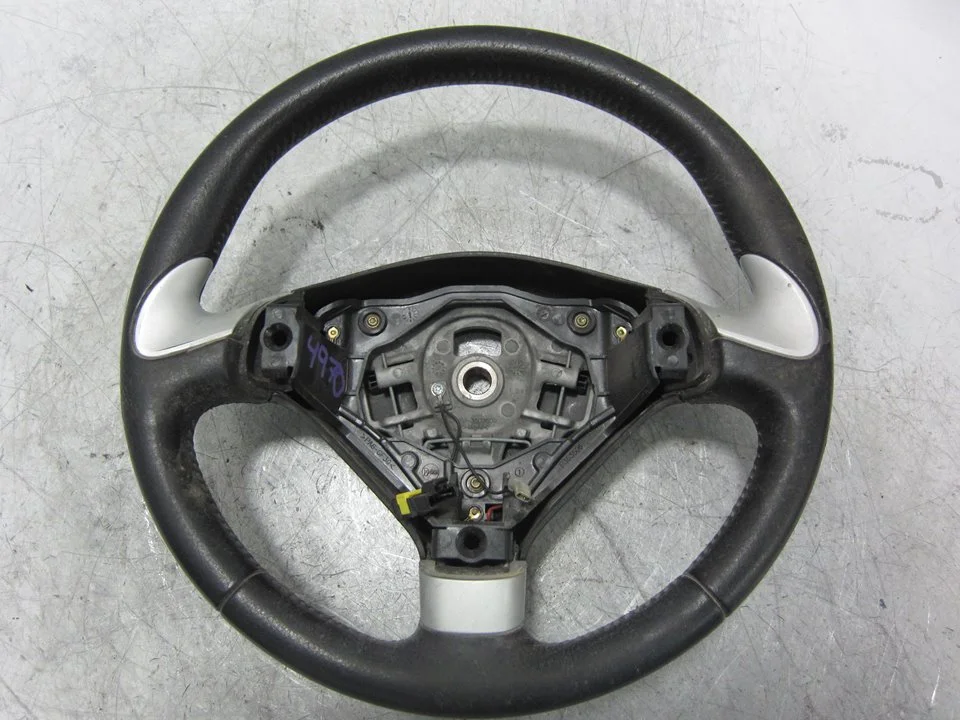 Foto de VOLANTE PEUGEOT 307 CC CABRIO-COUPÉ (S2) 1.6 16V CAT (109 CV / 80 KW) referencia 96467818ZR