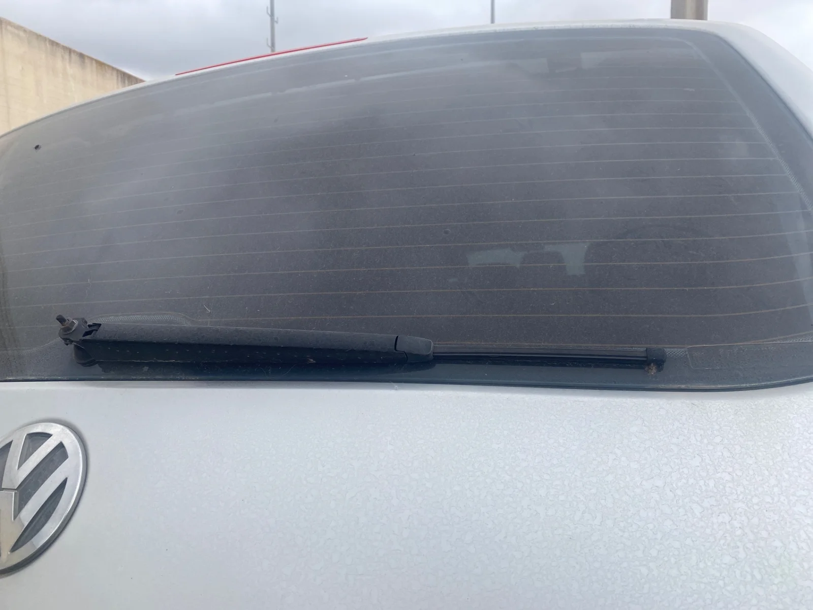 Foto de BRAZO LIMPIA TRASERO VOLKSWAGEN T5 TRANSPORTER BUS (7H) 2.5 TDI (131 CV / 96 KW)