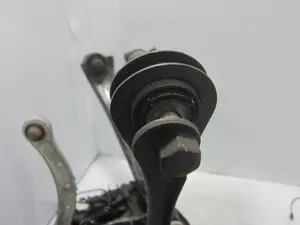 Foto de BRAZO SUSPENSION INFERIOR TRASERO IZQUIERDO PORSCHE CAYENNE (TIPO 92A) referencia 7P0501531 foto 4