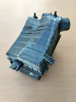 Foto de CAJA FILTRO AIRE SSANGYONG ACTYON 2.0 TD CAT (141 CV / 104 KW) foto 2