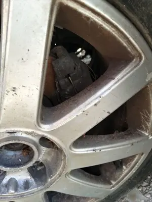 Foto de PINZA DE FRENO DELANTERA IZQUIERDA AUDI A4 AVANT (8E) 1.9 TDI (131 CV / 96 KW) referencia 8E0615123A