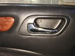 Foto de MANETA INTERIOR DELANTERA IZQUIERDA HONDA ACCORD BERLINA (CG7-9/CH1-7)
