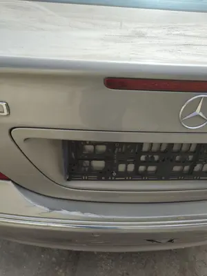 Foto de GUARNECIDO PORTON TRASERO MERCEDES-BENZ CLASE C (BM 203) BERLINA 3.0 CDI CAT (224 CV / 165 KW)