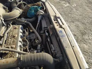 Foto de CONDENSADOR / RADIADOR  AIRE ACONDICIONADO CHRYSLER VOYAGER GS 2.5 Turbodiesel (116 CV / 85 KW)