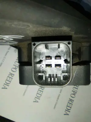 Foto de POTENCIOMETRO PEDAL CITROEN C5 BERLINA referencia 9613889180 foto 2