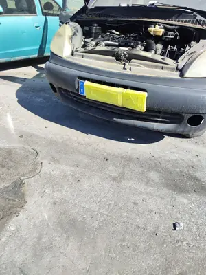 Foto de PARAGOLPES DELANTERO CITROEN XSARA PICASSO 1.6 HDi CAT (9HY / DV6TED4) (109 CV / 80 KW)