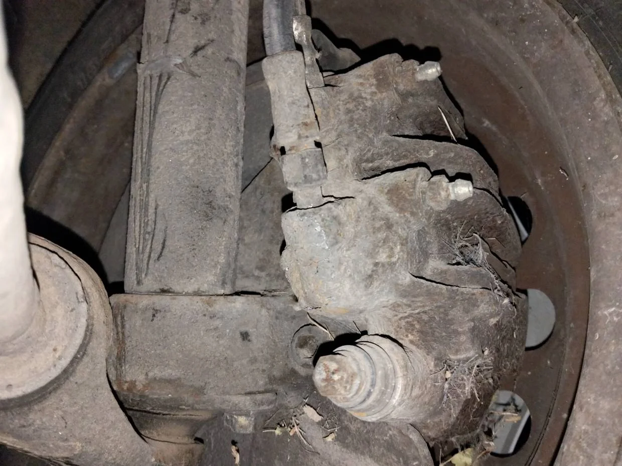 Foto de PINZA DE FRENO DELANTERA DERECHA VOLVO SERIE 740 BERLINA/FAMILIAR