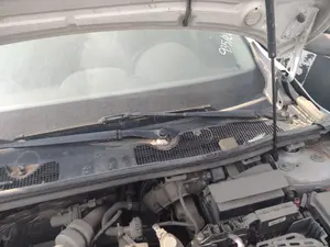 Foto de BRAZO LIMPIA DELANTERO IZQUIERDO RENAULT MEGANE III BERLINA 5P 1.5 dCi Diesel CAT (86 CV / 63 KW) referencia 288815981R