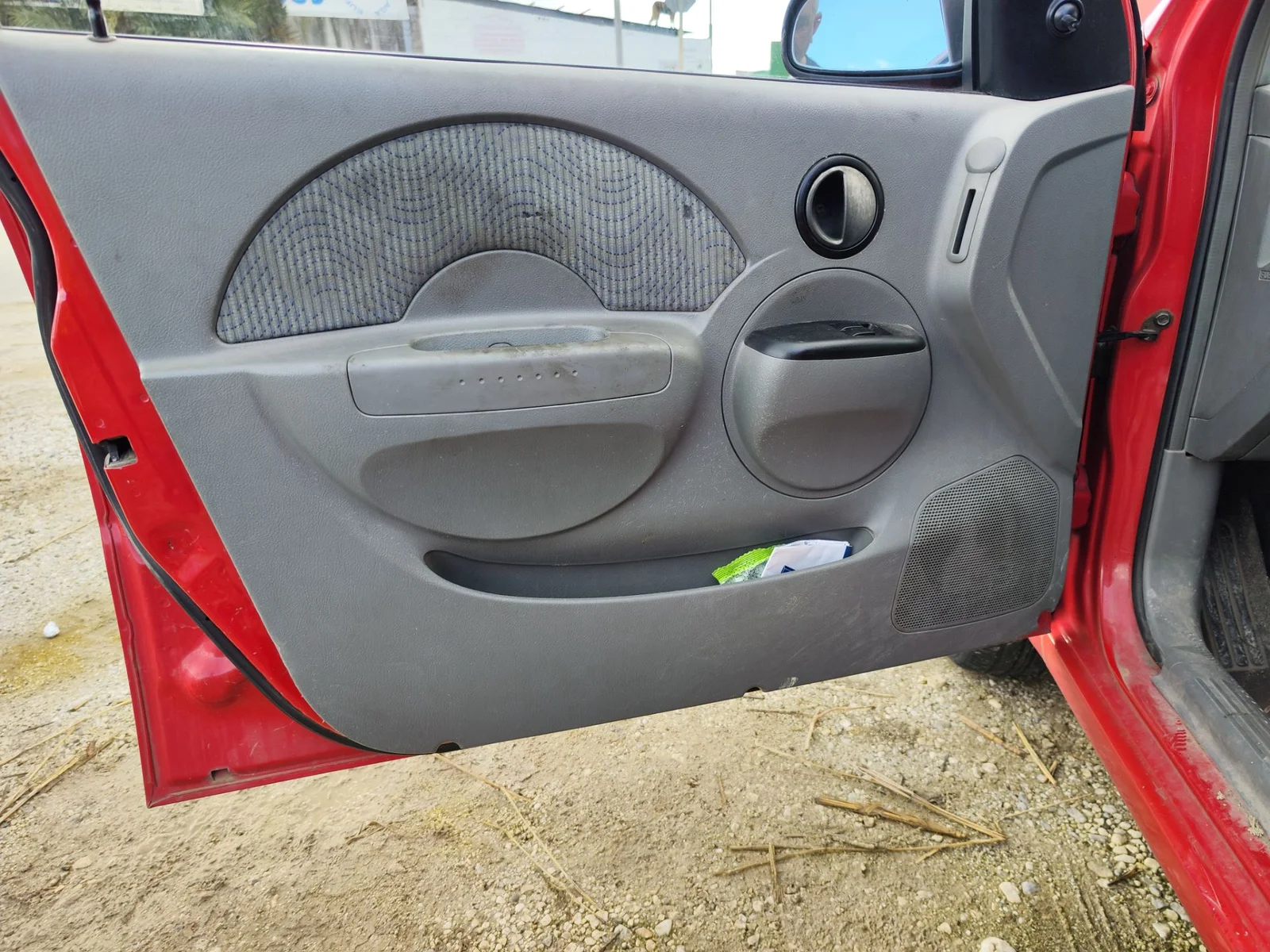 Foto de GUARNECIDO PUERTA DELANTERA IZQUIERDA CHEVROLET KALOS 1.2 CAT (72 CV / 53 KW)