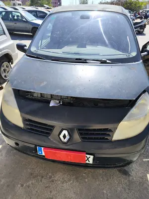 Foto de CAPO RENAULT SCENIC II (JM) 1.5 dCi Diesel (101 CV / 74 KW) referencia 651001097R foto 6