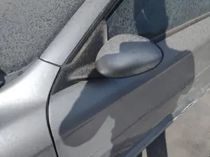 Foto de RETROVISOR IZQUIERDO ALFA ROMEO GT (125) 1.9 JTD (M) 16V CAT (150 CV / 110 KW) referencia 0156079385