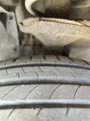Foto de AMORTIGUADOR DELANTERO IZQUIERDO CHEVROLET LACETTI 1.6 CAT (109 CV / 80 KW) referencia 96407819