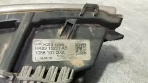 Foto de FARO ANTINIEBLA IZQUIERDO JAGUAR F-PACE 3.0 V6 Diesel CAT (301 CV / 221 KW) referencia HK8315201AB foto 4