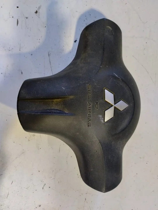 Foto de AIRBAG DELANTERO IZQUIERDO MITSUBISHI COLT CZ3 BERL. 5 (Z30A) referencia 6024087