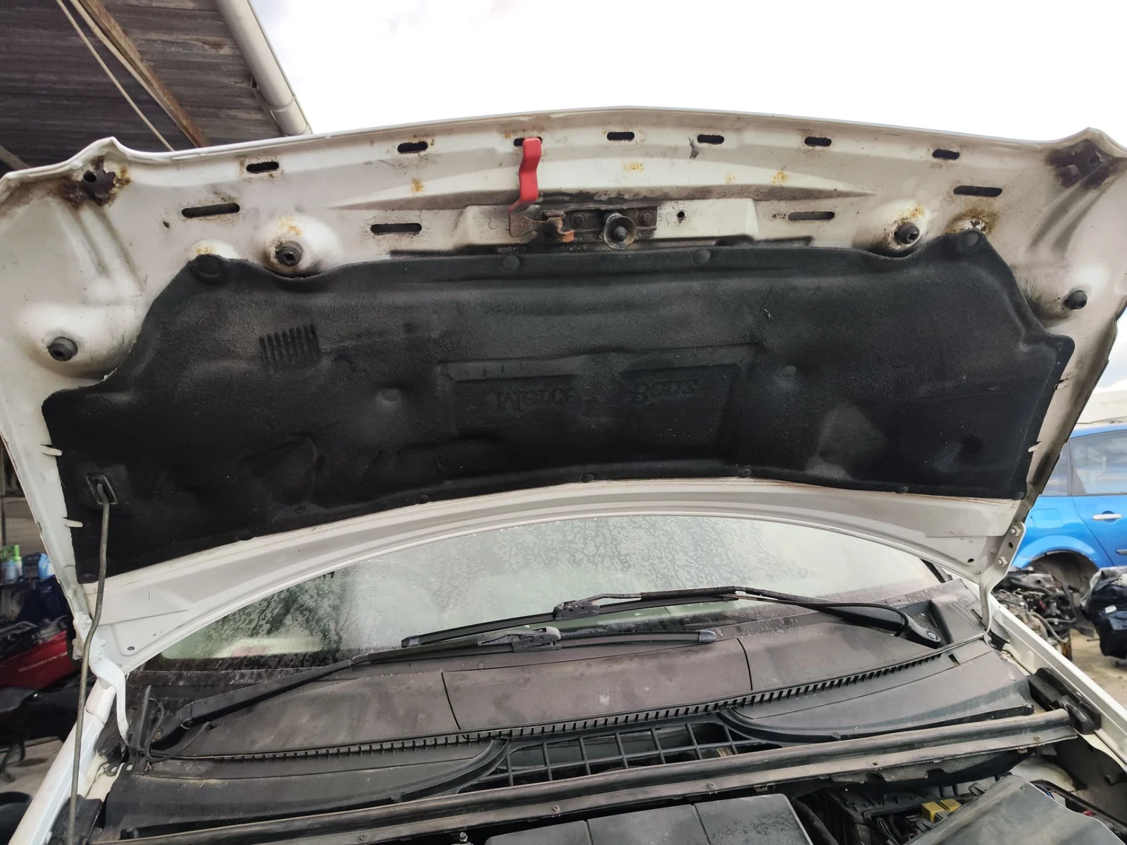Foto de CAPO MERCEDES-BENZ VITO FURGÓN (639) 2.1 CDI CAT (109 CV / 80 KW)