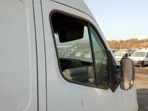 Foto de LUNA DELANTERA DERECHA NISSAN NV400 FURGON (X62) 2.3 dCi Diesel CAT (125 CV / 92 KW)