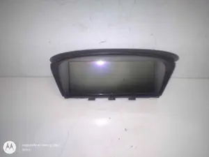 Foto de PANTALLA MULTIFUNCION BMW SERIE 3 BERLINA (E90) 2.0 16V CAT (150 CV / 110 KW) referencia 65829114360 foto 6