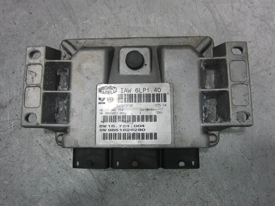 Foto de CENTRALITA MOTOR UCE PEUGEOT 307 CC CABRIO-COUPÉ (S2) 1.6 16V CAT (109 CV / 80 KW) referencia SW9651626280