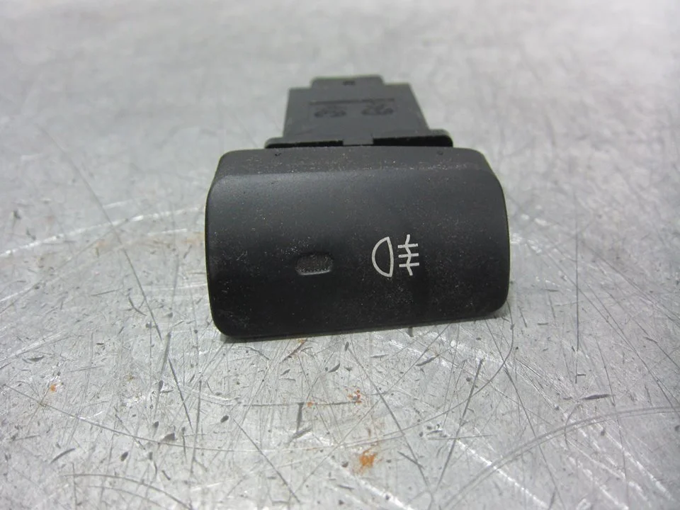 Foto de INTERRUPTOR KIA SPORTAGE (KM) 2.0 CAT (141 CV / 104 KW) referencia 025917774970