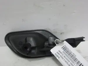 Foto de MANETA INTERIOR TRASERA IZQUIERDA BMW SERIE 5 BERLINA (E39) 2.8 24V CAT (193 CV / 142 KW) referencia 8226049 foto 4