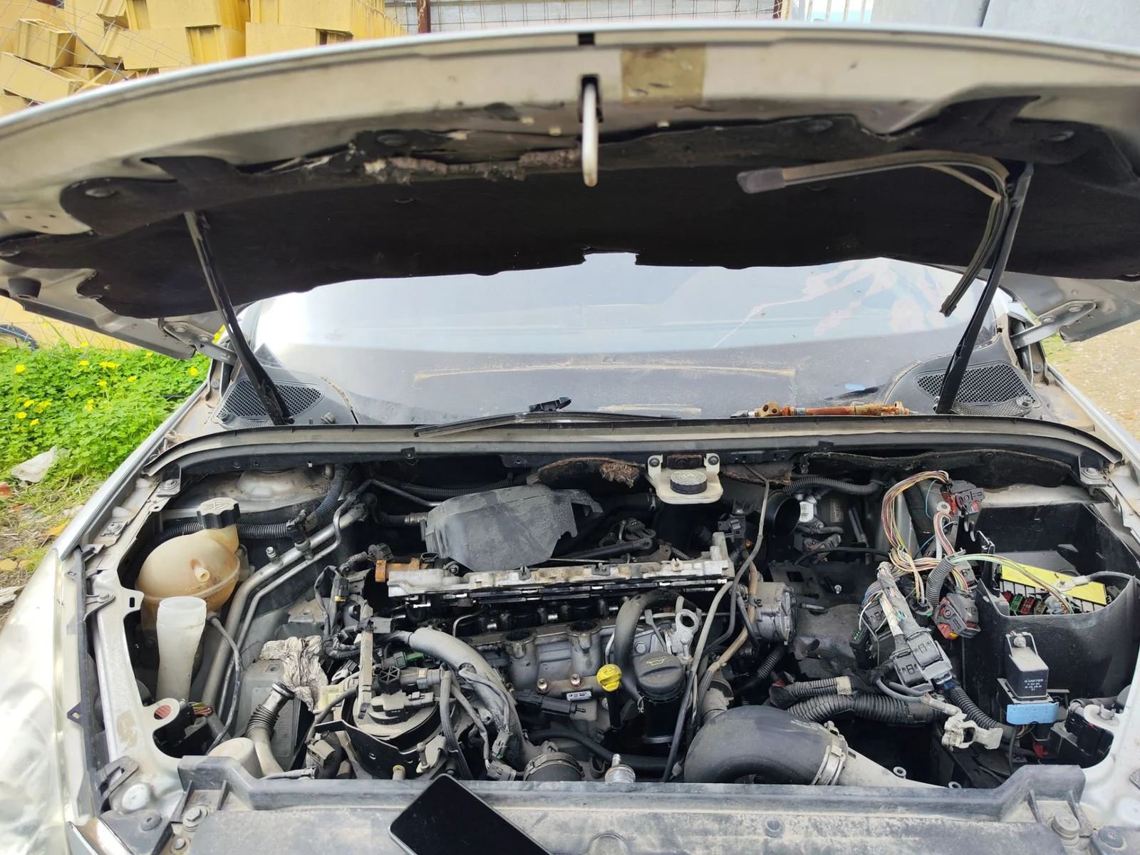 Foto de TORPEDO PEUGEOT 307 BREAK/ SW (S2) 2.0 16V HDi FAP CAT (RHR / DW10BTED4) (136 CV / 100 KW)