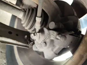 Foto de PINZA DE FRENO DELANTERA IZQUIERDA SEAT LEON (1M1) 1.6  (101 CV / 74 KW) referencia 1K0615123D