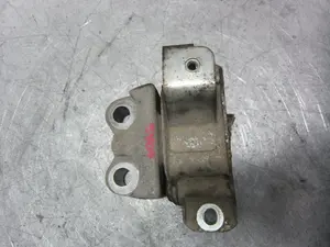 Foto de SOPORTE MOTOR FIAT II DOBLÒ (263) CARGO 1.3 16V JTD CAT (90 CV / 66 KW)
