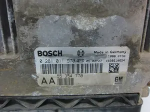 Foto de CENTRALITA MOTOR UCE SAAB 9-3 FAMILIAR 1.9 TiD CAT (0 CV / 0 KW) referencia 0281011970 foto 3