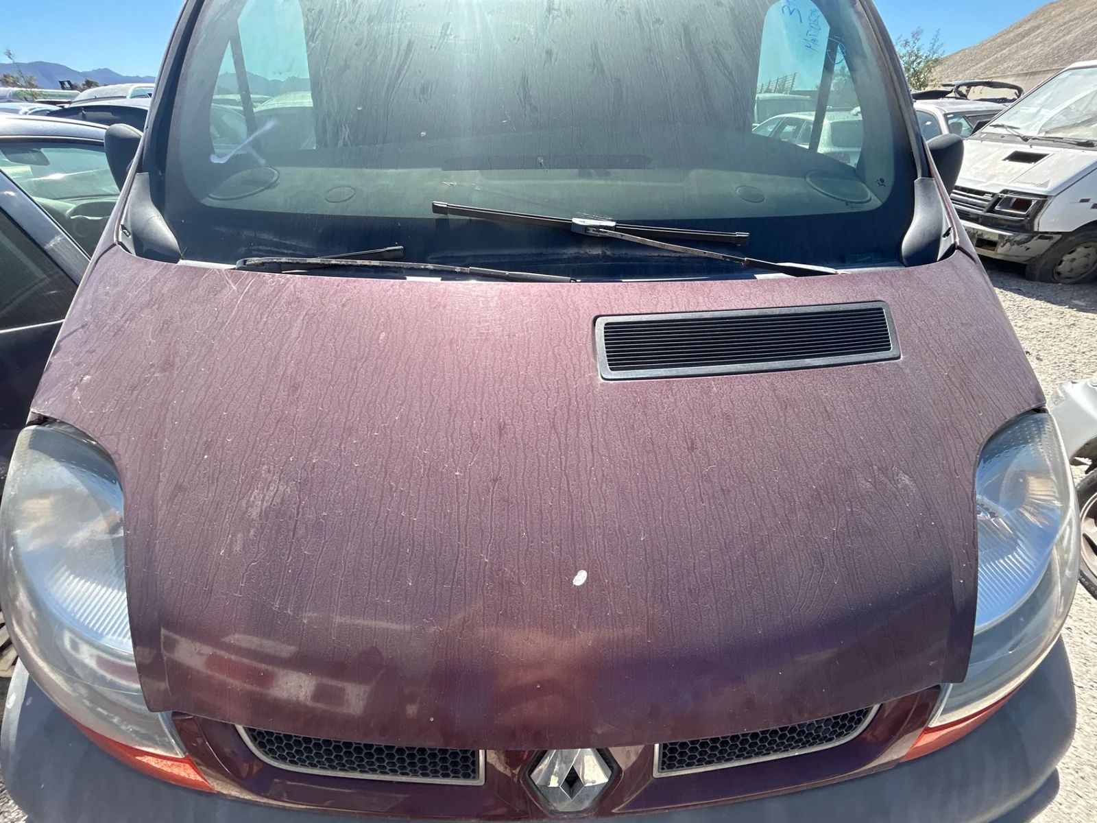 Foto de CAPO RENAULT TRAFIC II COMBI 1.9 Diesel (101 CV / 74 KW) referencia 651005147R