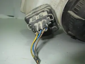 Foto de FARO IZQUIERDO VOLKSWAGEN GOLF III (1H1)(11.1991) 1.9 TDI (90 CV / 66 KW) referencia 3800957259875 foto 3