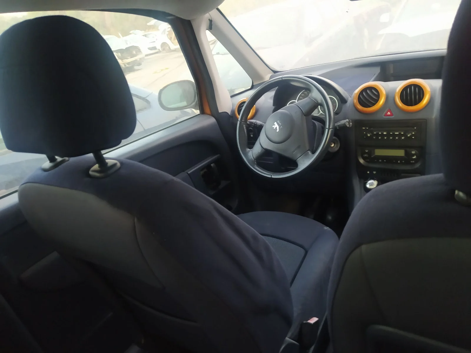 Foto de MANDO LIMPIA PEUGEOT 1007 1.4 HDi (68 CV / 50 KW)