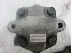 Foto de BOMBA DIRECCION KIA CARENS (RS) referencia OK2KC32600 foto 2