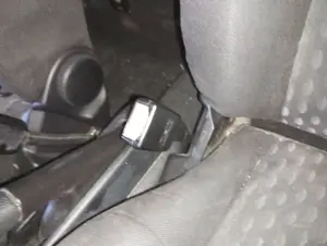 Foto de ENGANCHE CINTURON DELANTERO IZQUIERDO FORD FIESTA (CBK) 1.4 TDCi CAT (68 CV / 50 KW) referencia 2S6AA61209AC