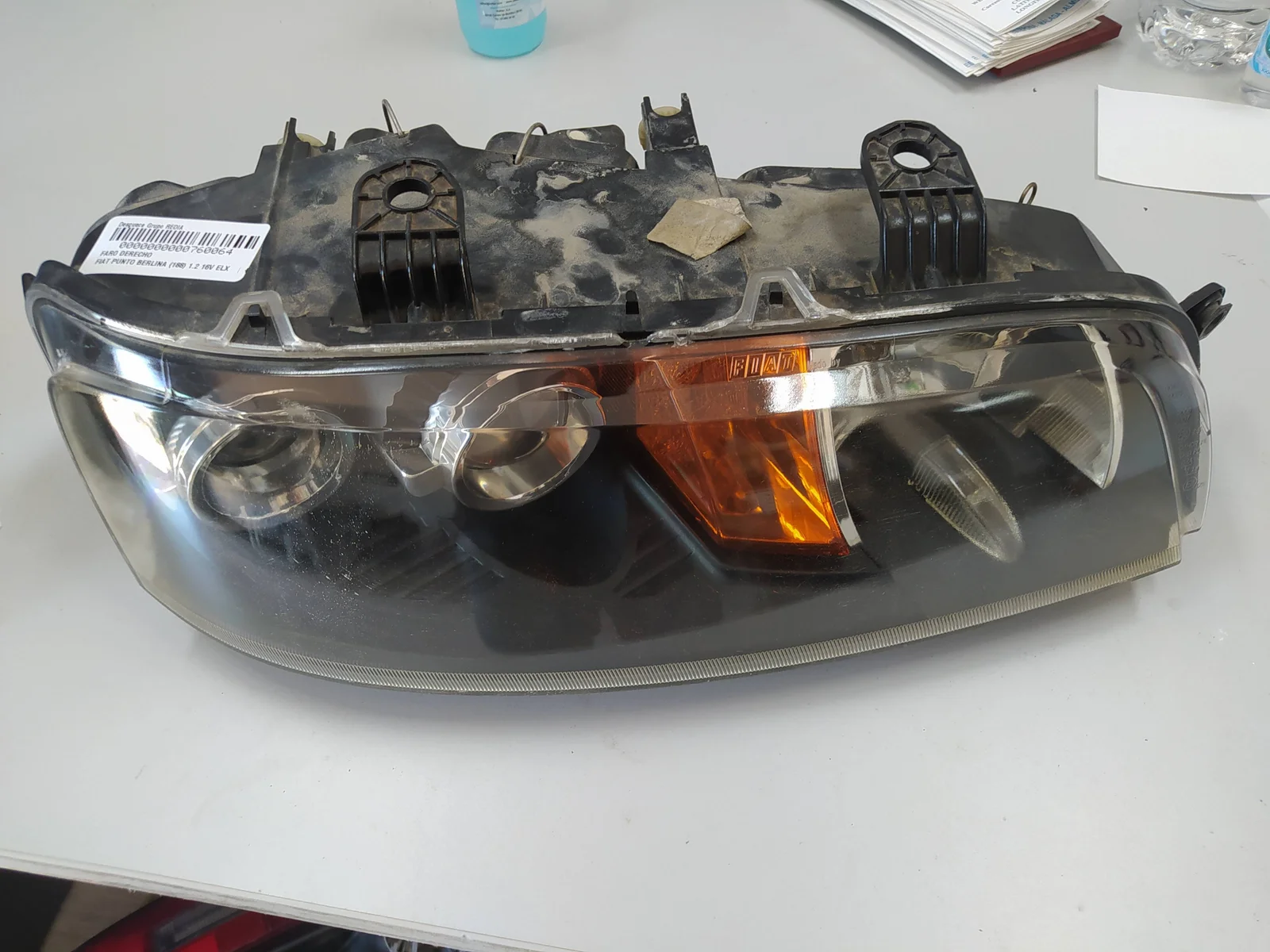 Foto de FARO DERECHO FIAT II PUNTO (188) BERLINA referencia 89100965