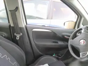 Foto de ELEVALUNAS DELANTERO IZQUIERDO FIAT III PUNTO (199) 1.4 CAT (78 CV / 57 KW) referencia 0052055487