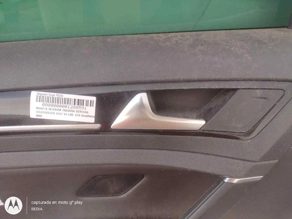 Foto de MANETA INTERIOR TRASERA DERECHA VOLKSWAGEN GOLF VII (5G1/BE1) 2.0 TDI (184 CV / 135 KW)