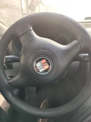Foto de AIRBAG DELANTERO IZQUIERDO SEAT LEON (1M1) 1.6  (101 CV / 74 KW) referencia 1M0880201N FKZ