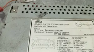 Foto de SISTEMA AUDIO / RADIO CD KIA SPORTAGE (KM) 2.0 CAT (141 CV / 104 KW) referencia LACM5520EK foto 6