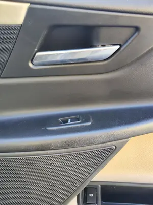 Foto de MANETA INTERIOR DELANTERA DERECHA JAGUAR XE 2.0  Turbo CAT (200 CV / 147 KW)