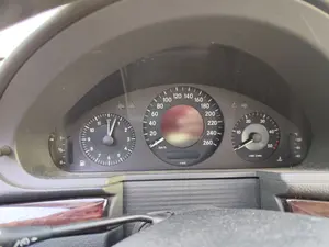 Foto de CUADRO INSTRUMENTOS MERCEDES-BENZ CLASE E (BM 211) BERLINA 3.0 CDI CAT (190 CV / 140 KW)